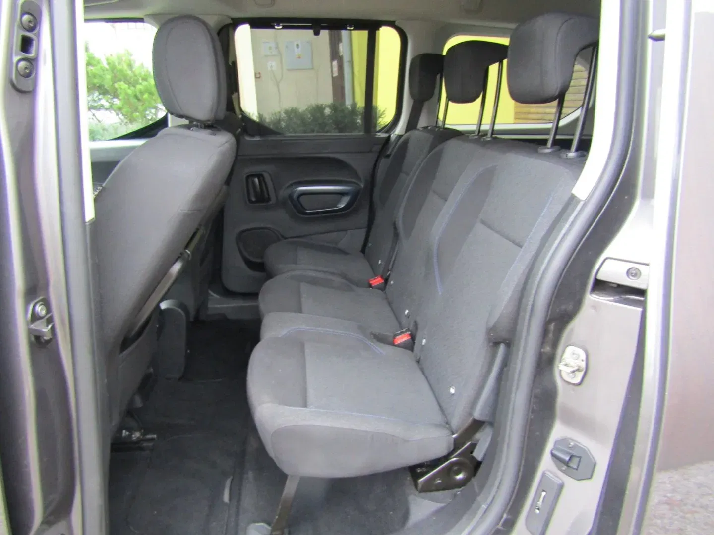 Peugeot Rifter - Náhled 20