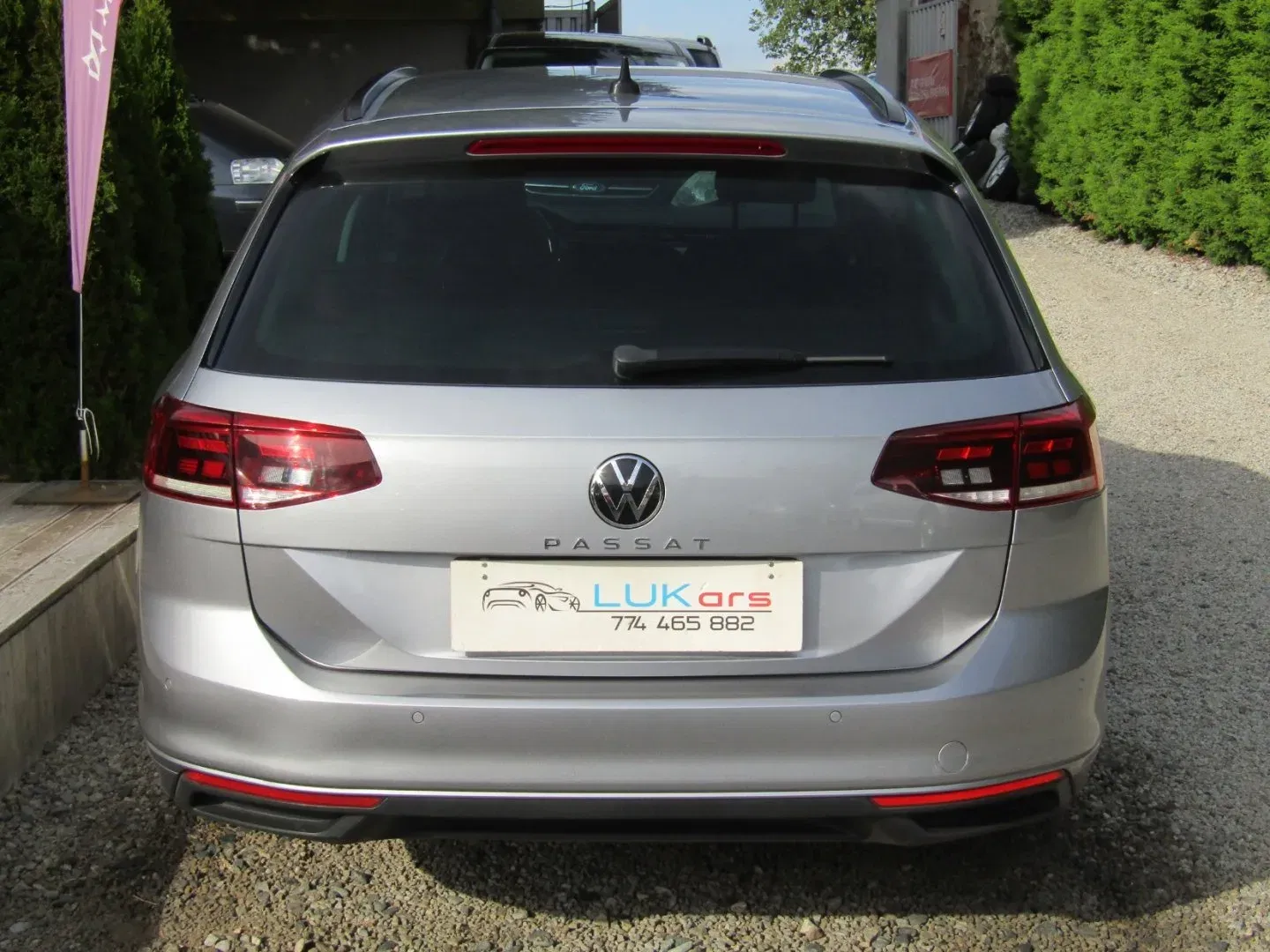 Volkswagen Passat - Náhled 12