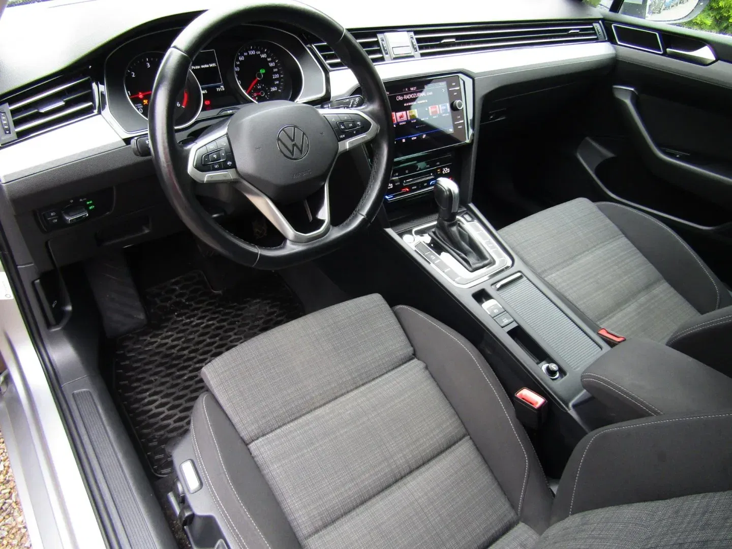 Volkswagen Passat - Náhled 13