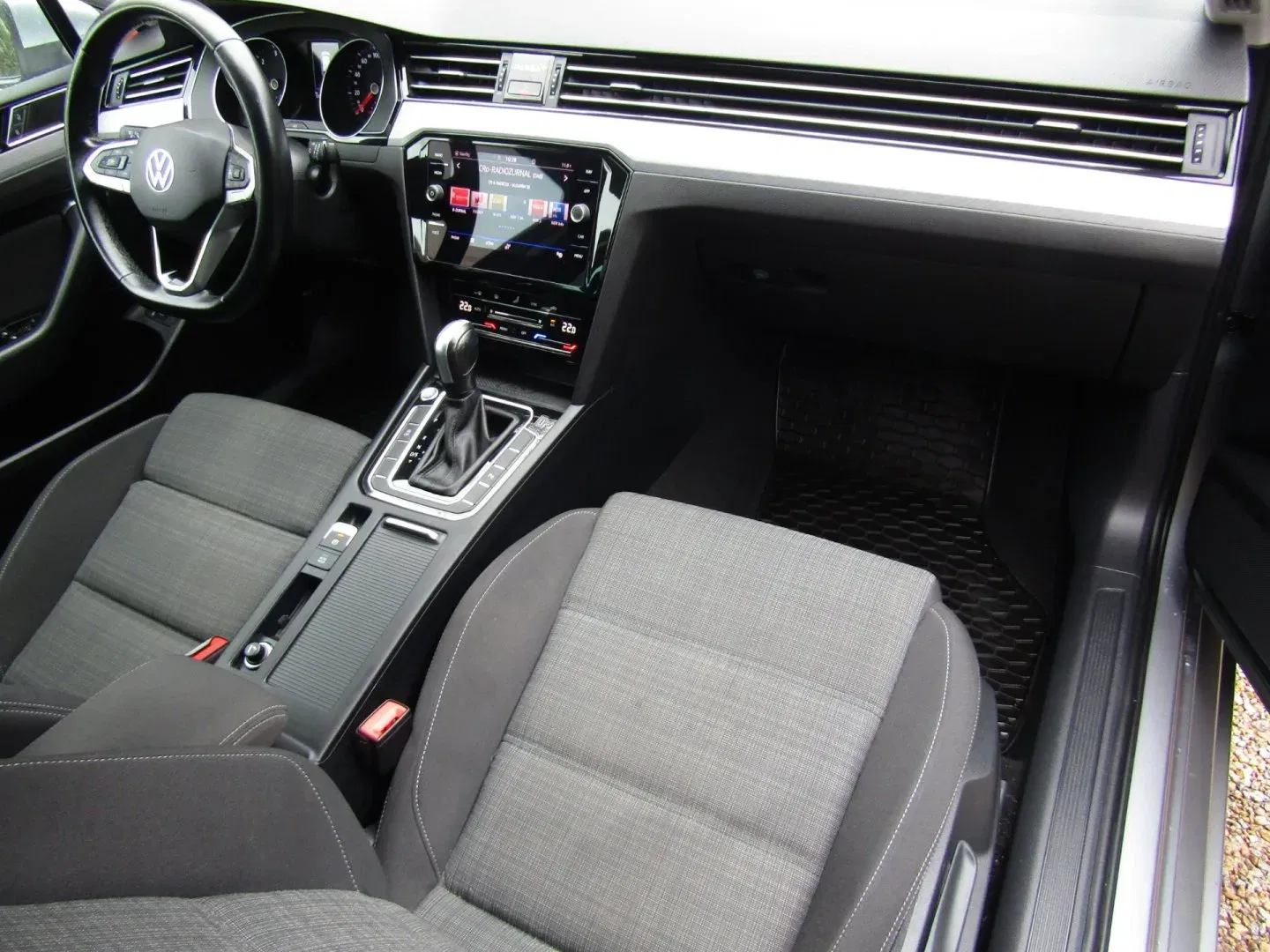 Volkswagen Passat - Náhled 14