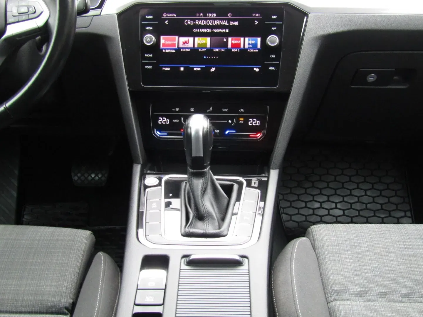 Volkswagen Passat - Náhled 17