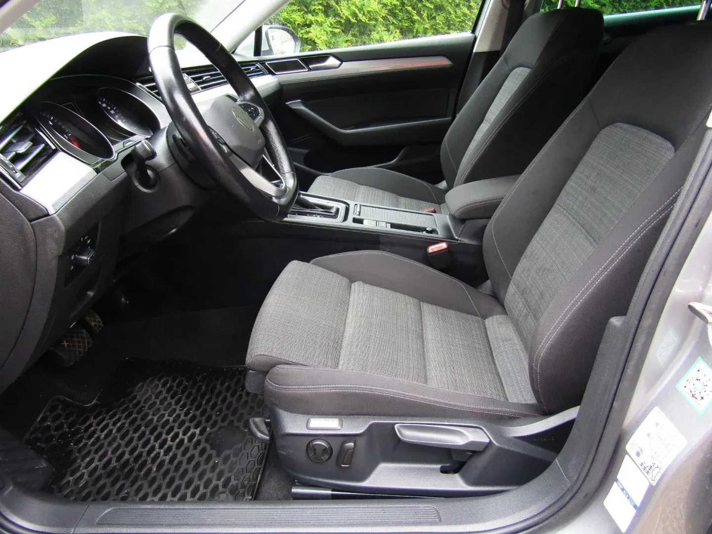 Volkswagen Passat - Náhled 19