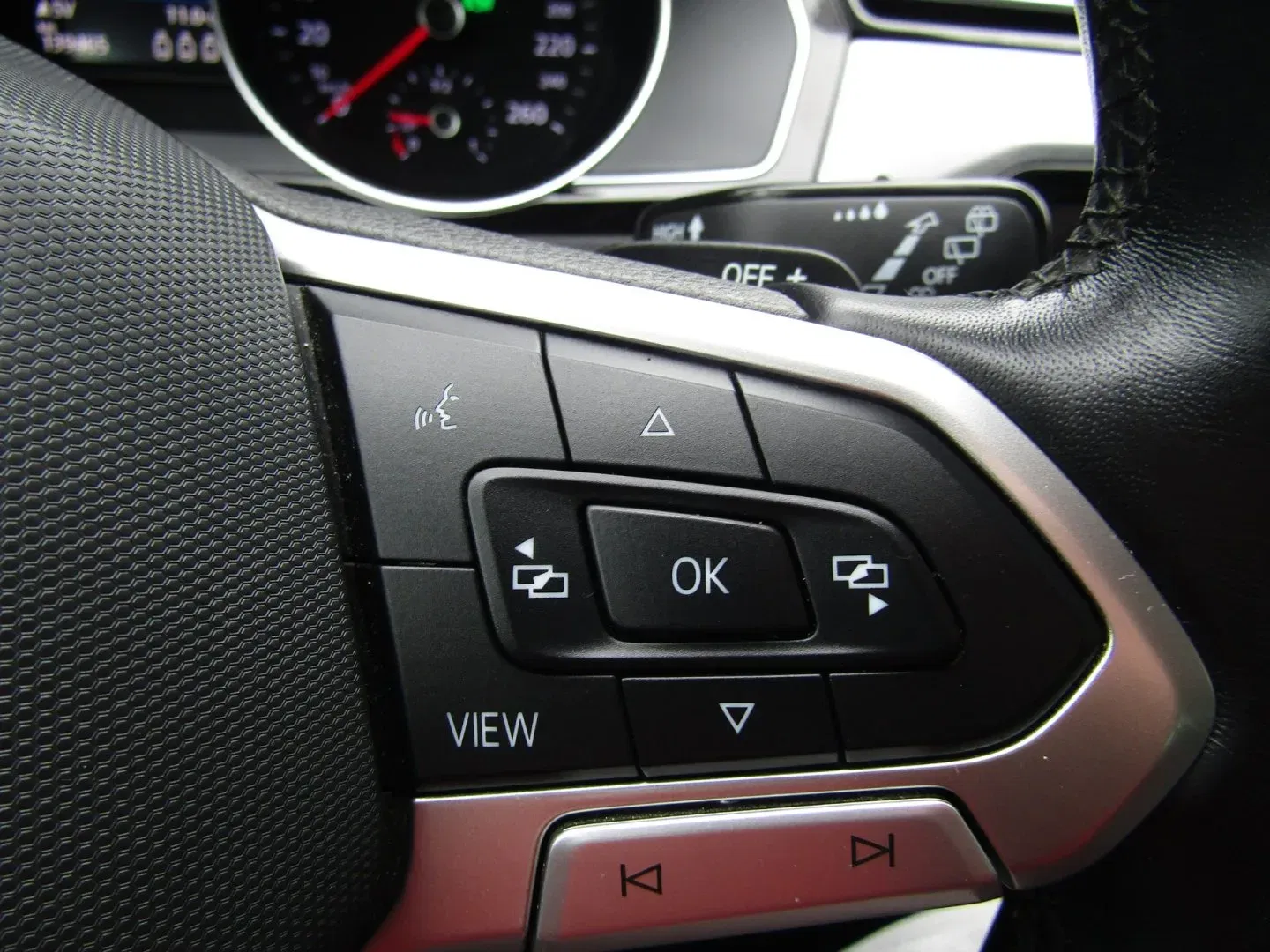 Volkswagen Passat - Náhled 33