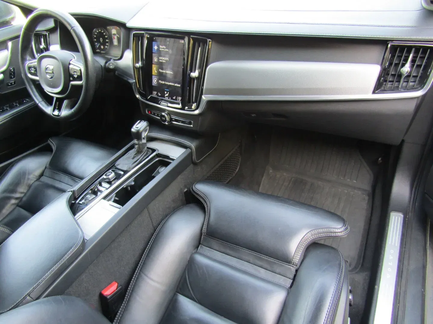 Volvo V90 - Náhled 14
