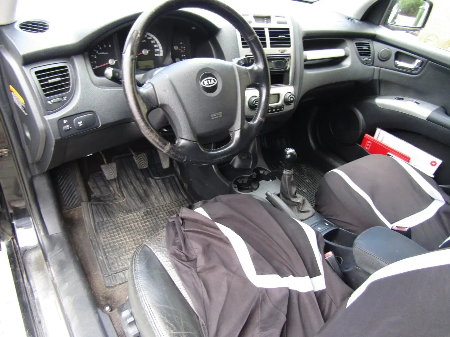 Kia Sportage - Náhled 13