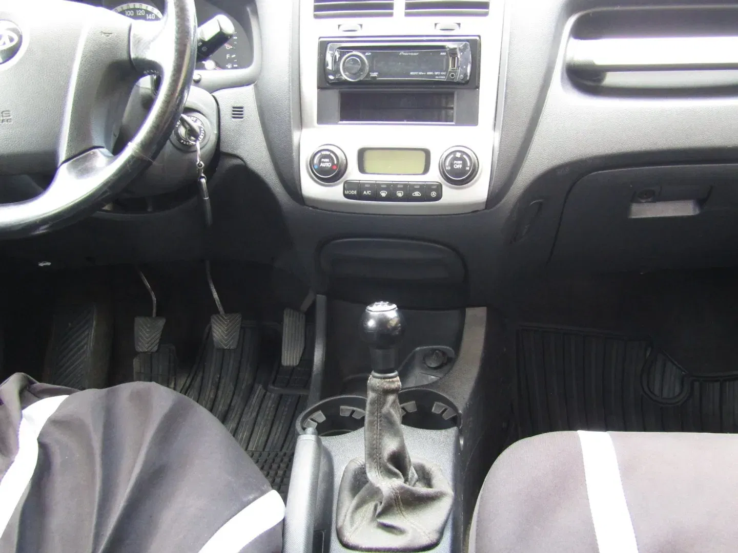 Kia Sportage - Náhled 17