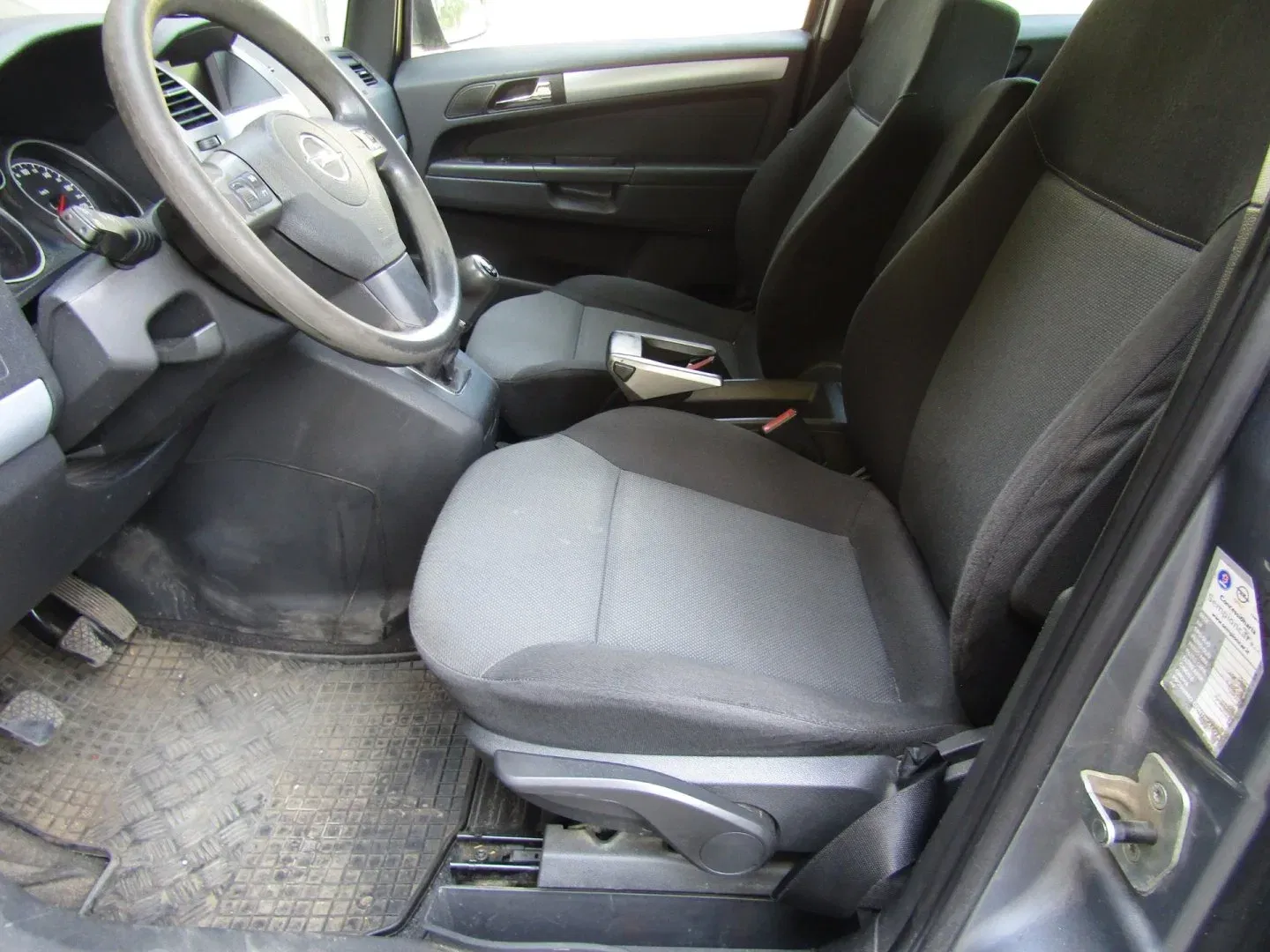 Opel Zafira - Náhled 19