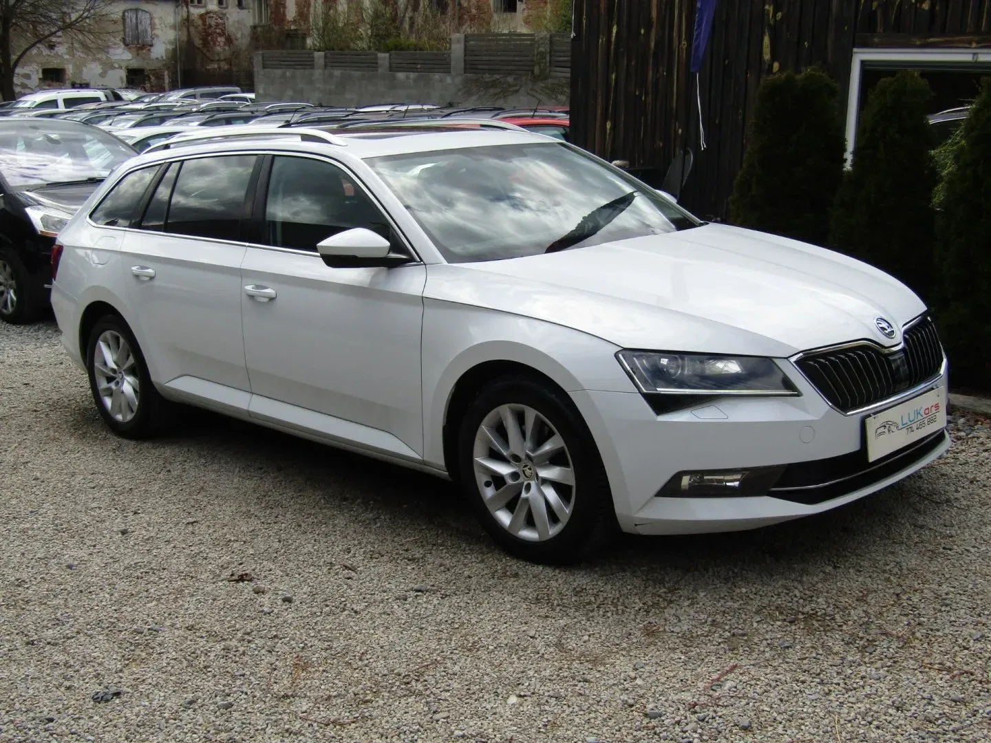 Škoda Superb - Náhled 7