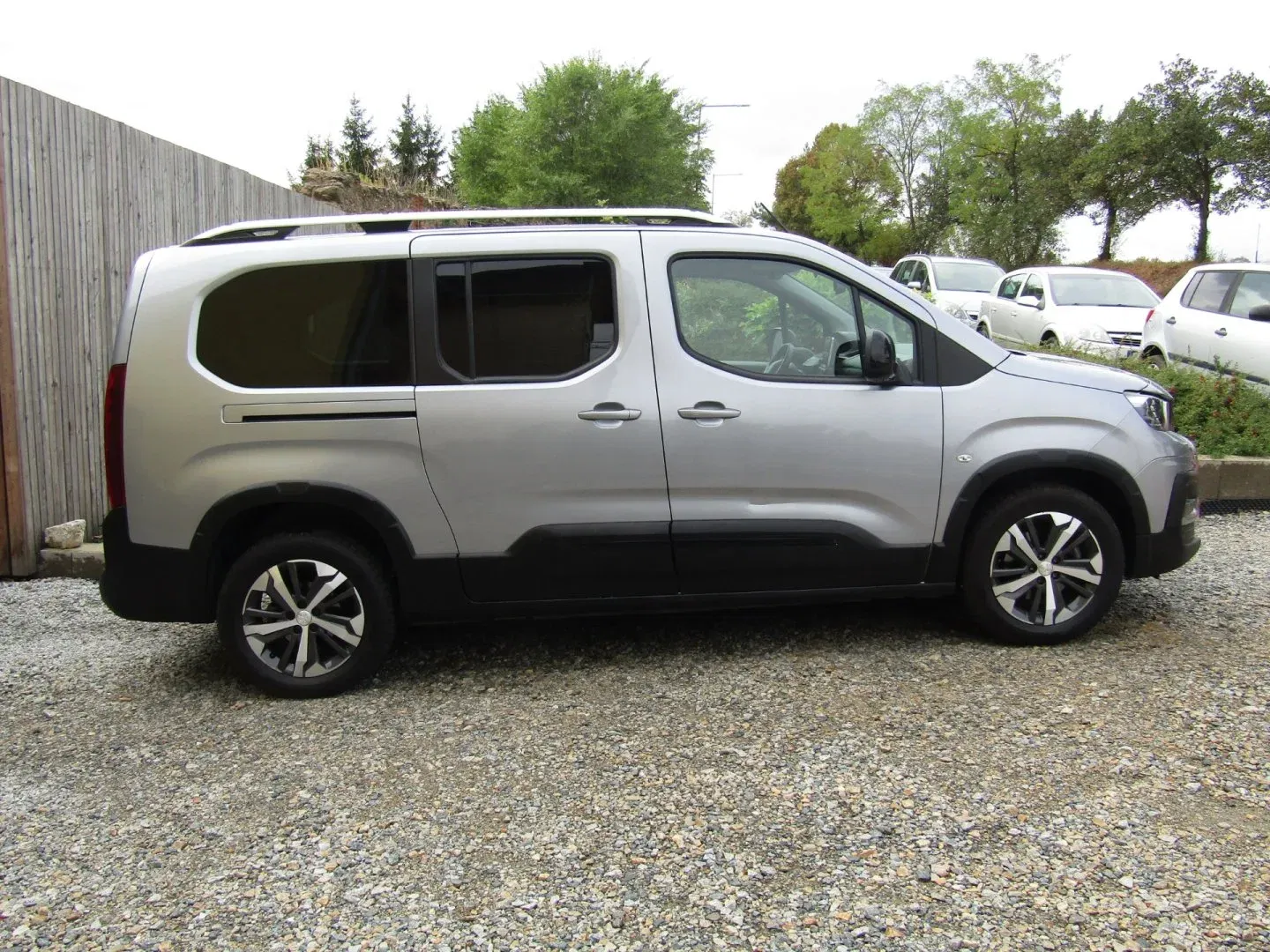 Peugeot Rifter - Náhled 9