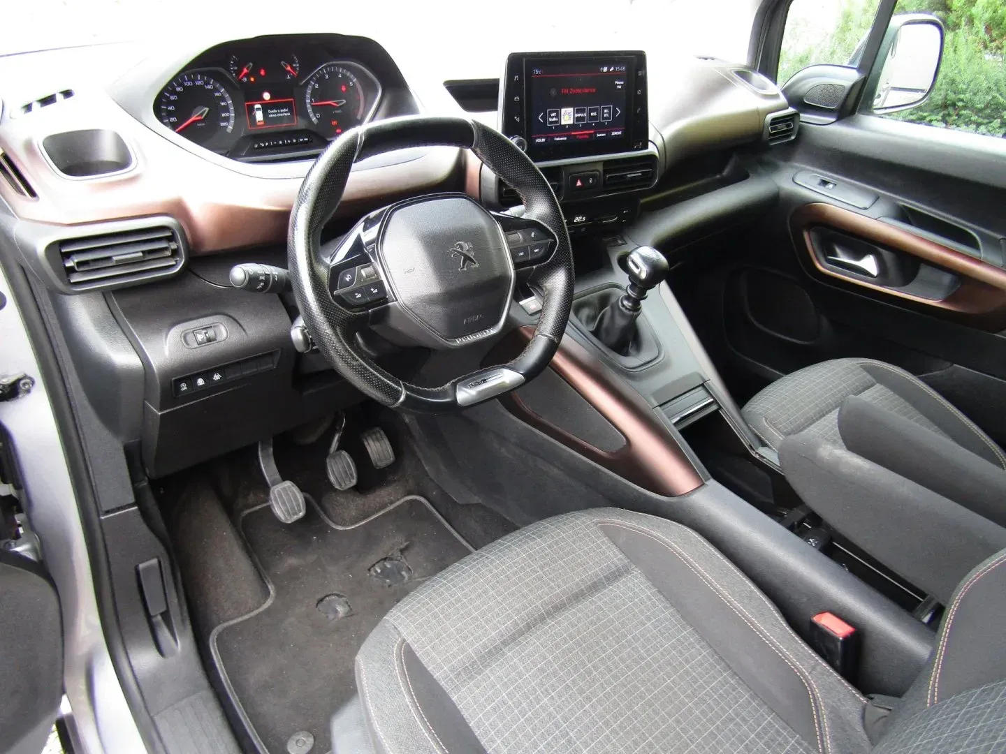 Peugeot Rifter - Náhled 13