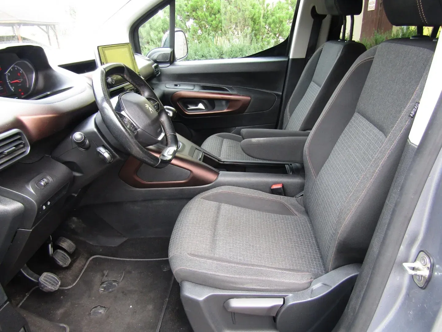Peugeot Rifter - Náhled 19