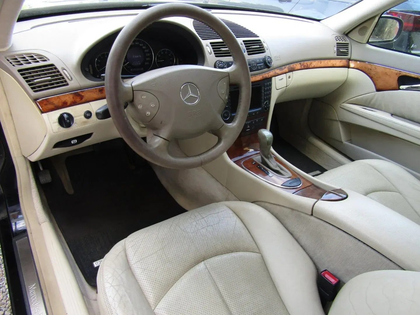 Mercedes-Benz Třídy E - Náhled 13