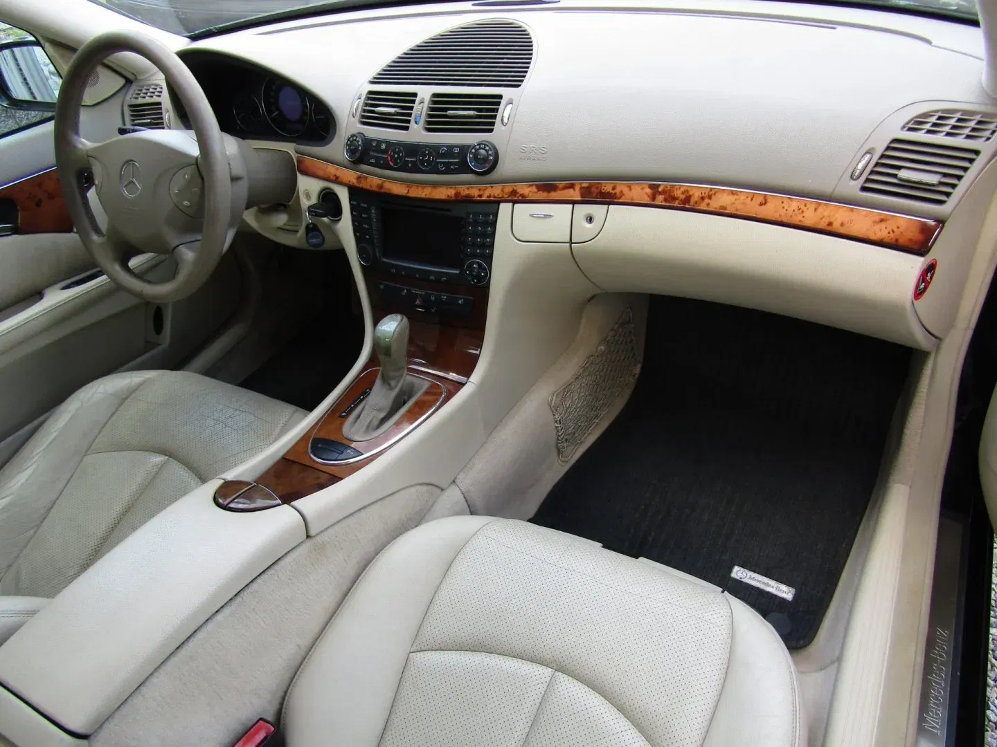 Mercedes-Benz Třídy E - Náhled 14