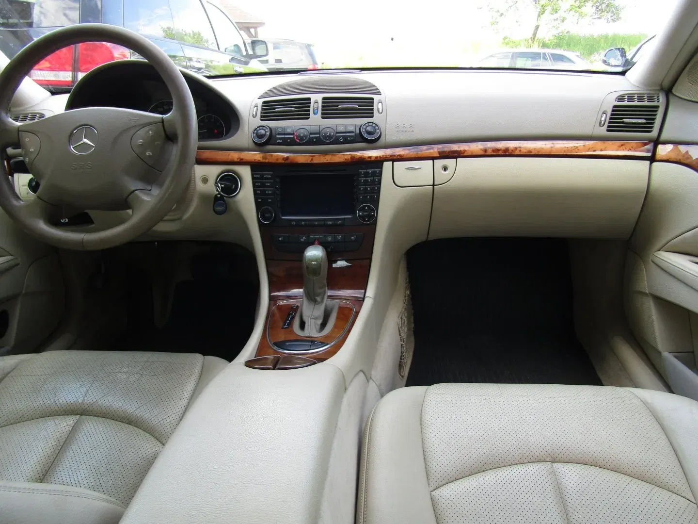 Mercedes-Benz Třídy E - Náhled 15
