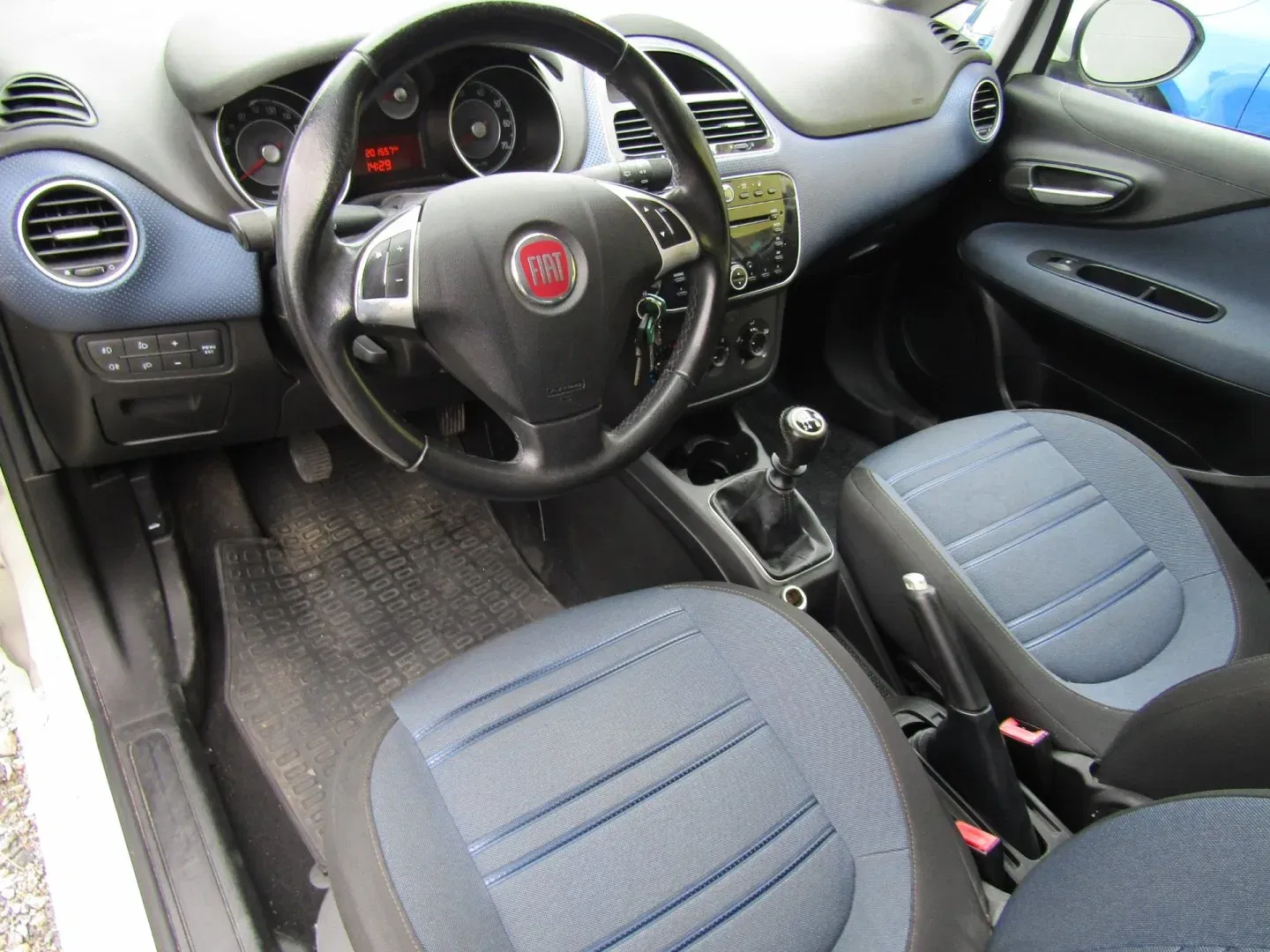 Fiat Punto - Náhled 13