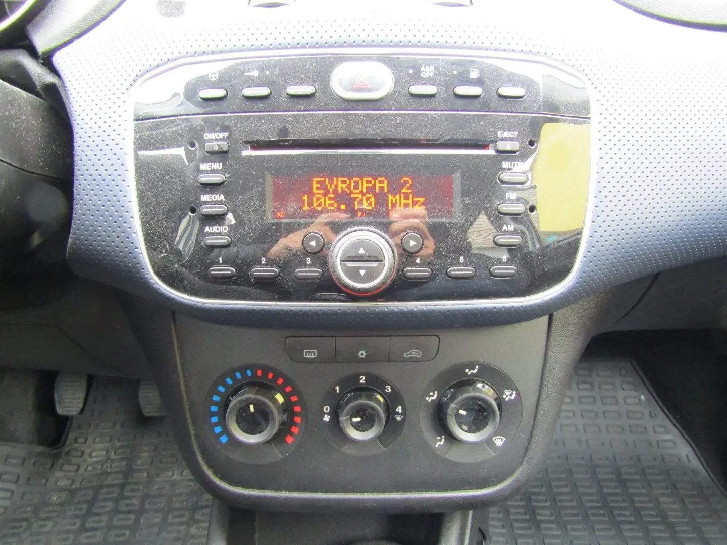 Fiat Punto - Náhled 32
