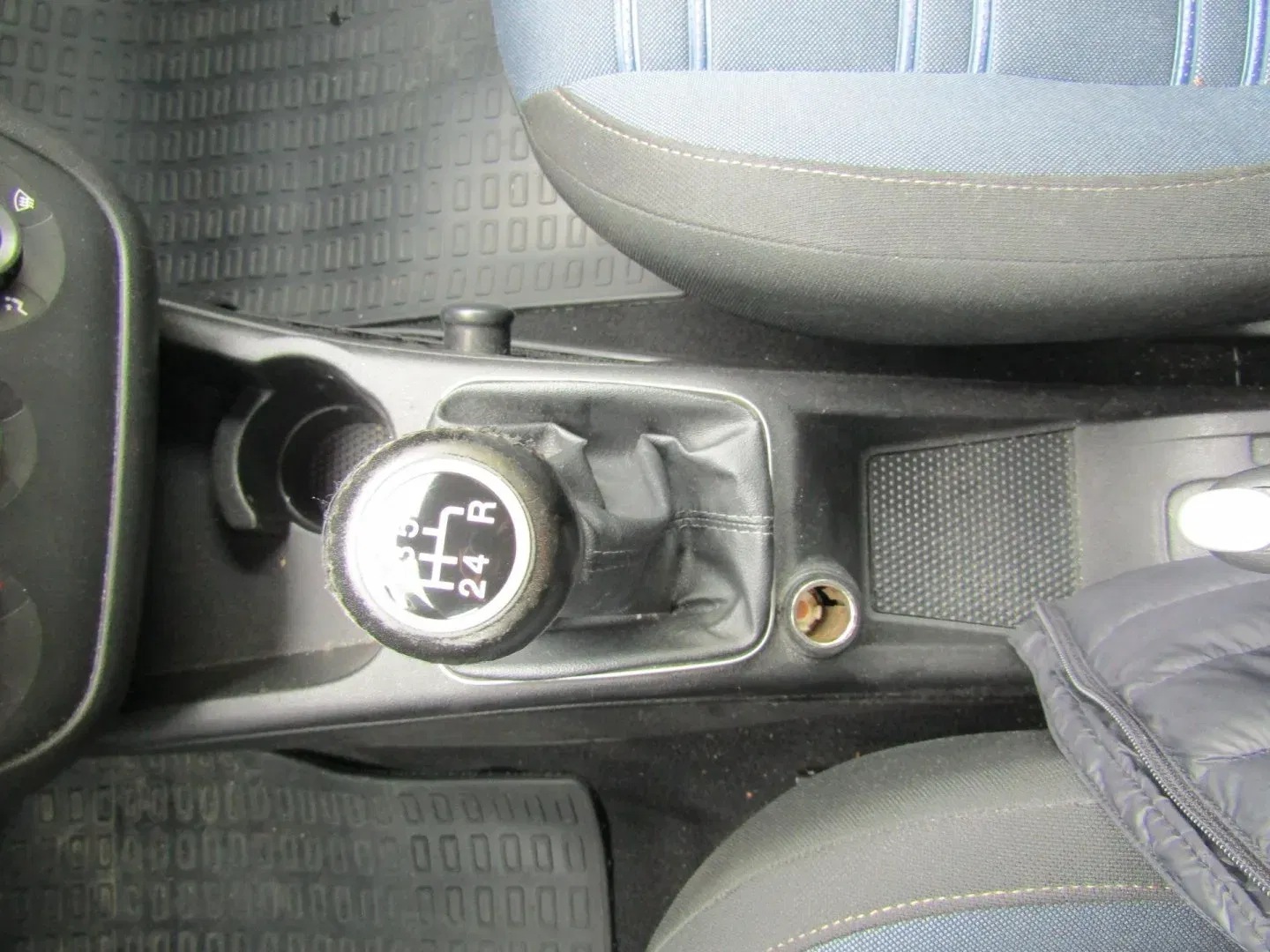 Fiat Punto - Náhled 33