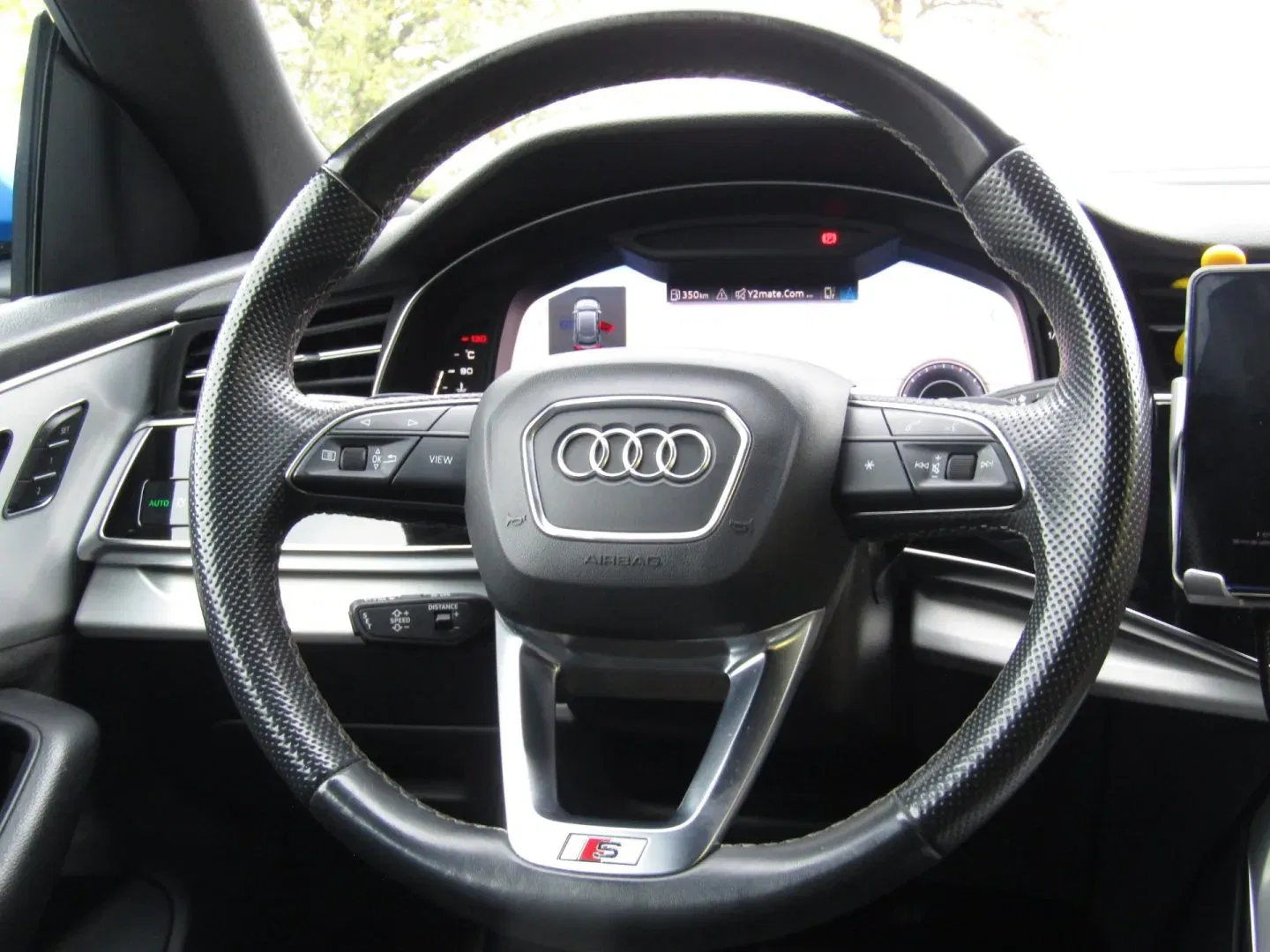 Audi Q8 - Náhled 16