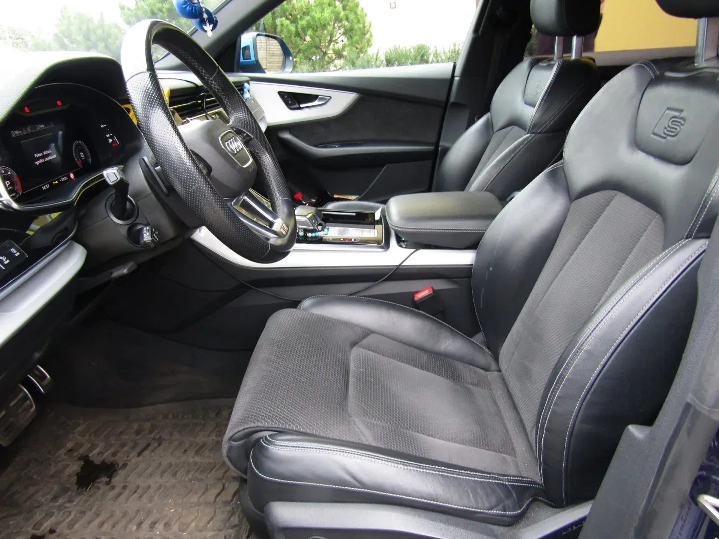 Audi Q8 - Náhled 19