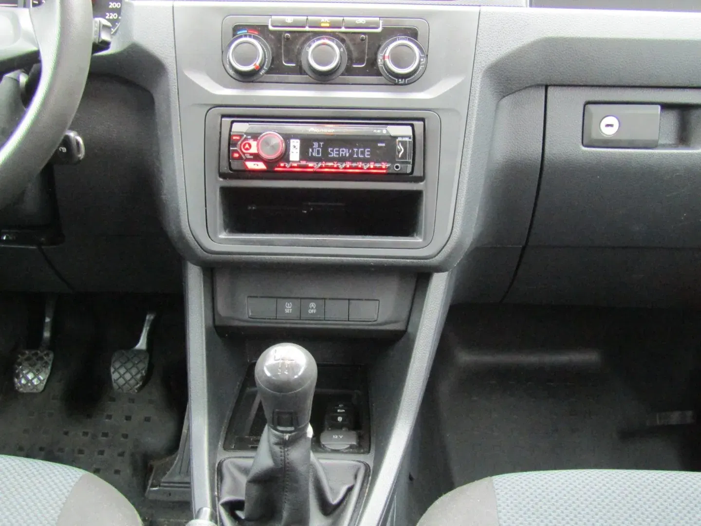 Volkswagen Caddy - Náhled 17