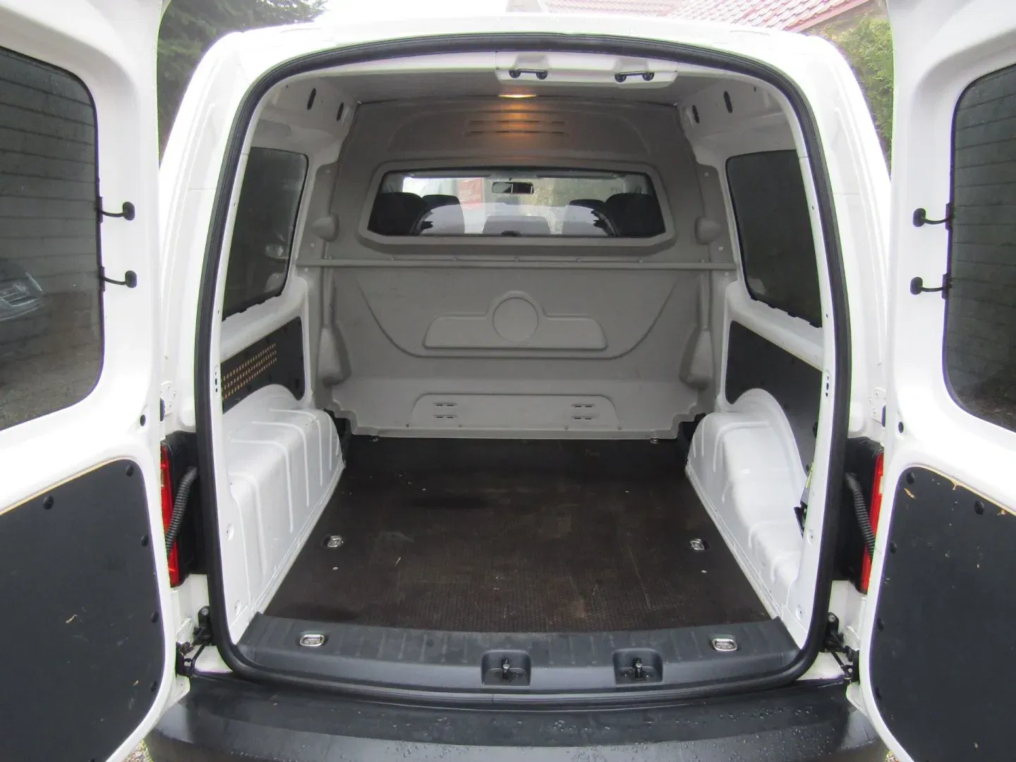 Volkswagen Caddy - Náhled 21