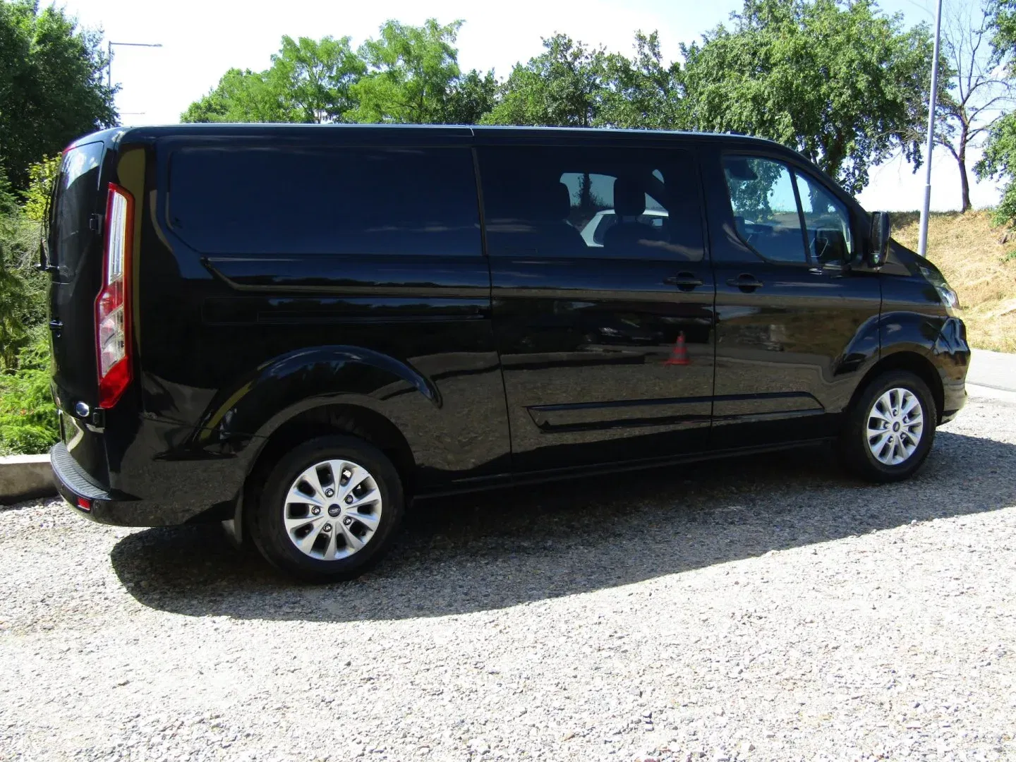 Ford Transit Custom - Náhled 4