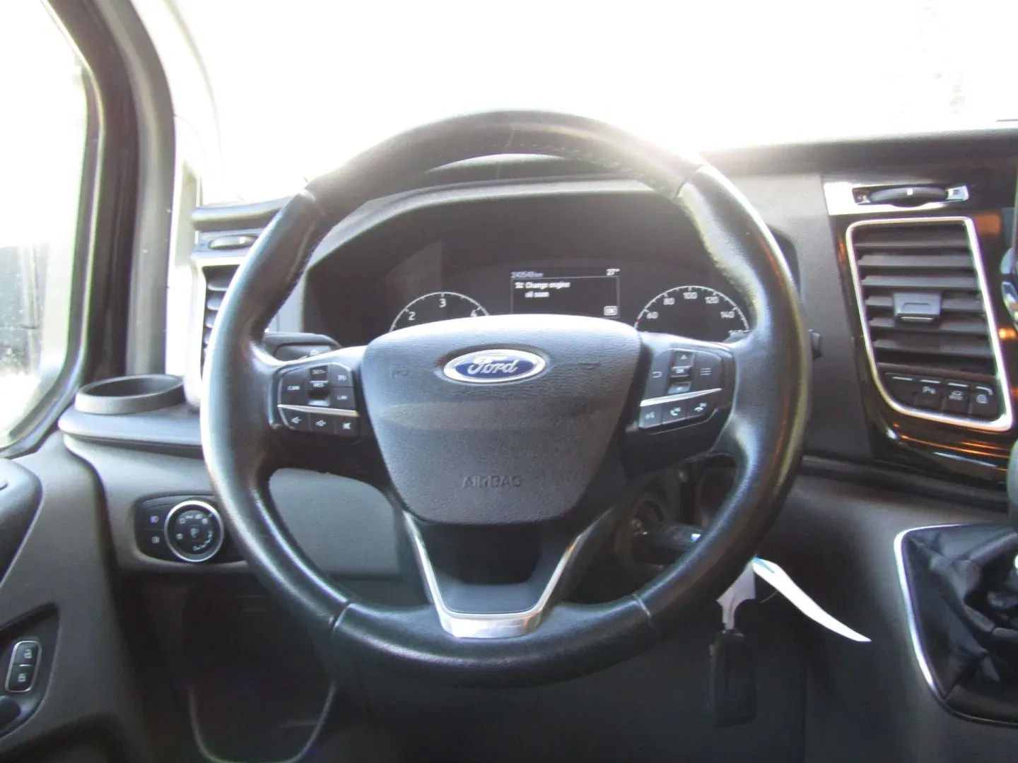 Ford Transit Custom - Náhled 14