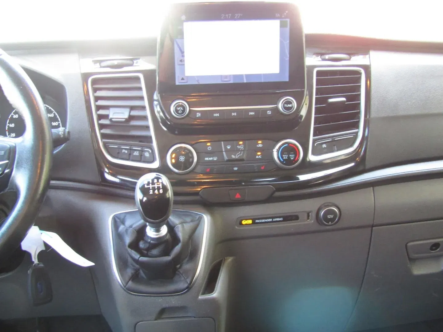Ford Transit Custom - Náhled 15