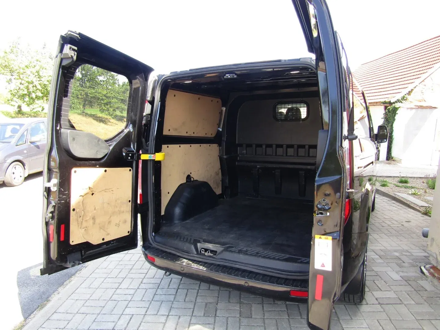 Ford Transit Custom - Náhled 21