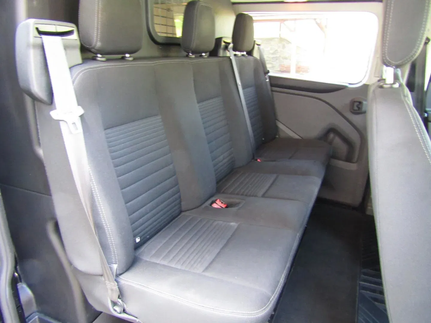 Ford Transit Custom - Náhled 24