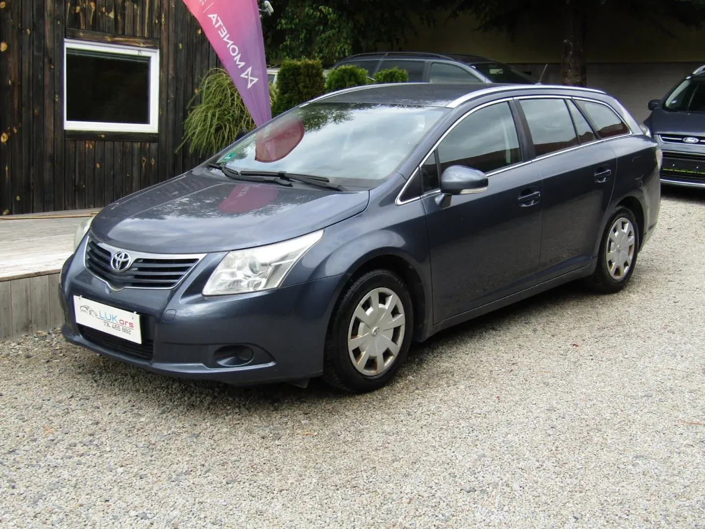 Toyota Avensis – fotografie 1