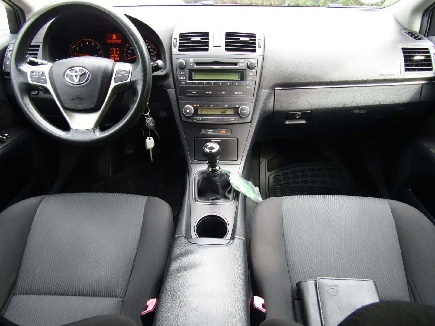 Toyota Avensis - Náhled 15