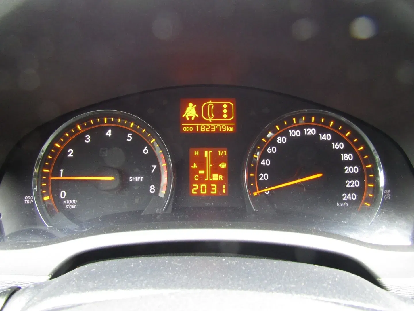 Toyota Avensis - Náhled 28