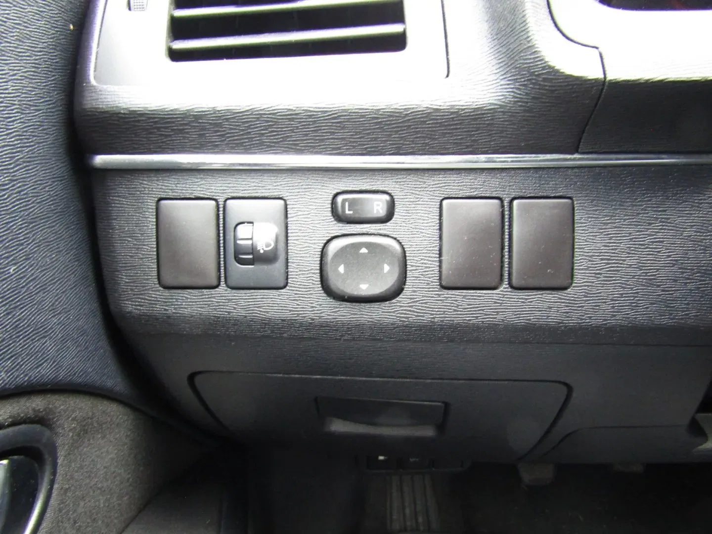 Toyota Avensis - Náhled 30