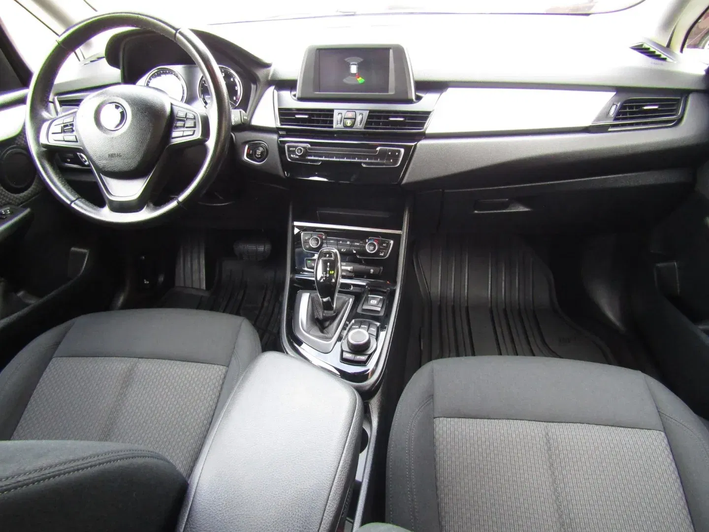 BMW Řada 2 - Náhled 15