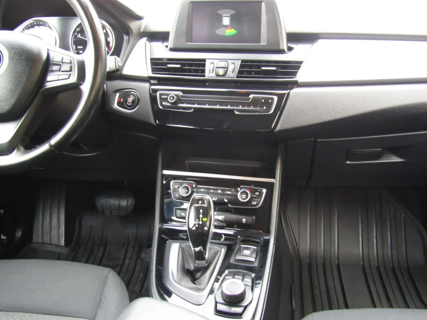 BMW Řada 2 - Náhled 17