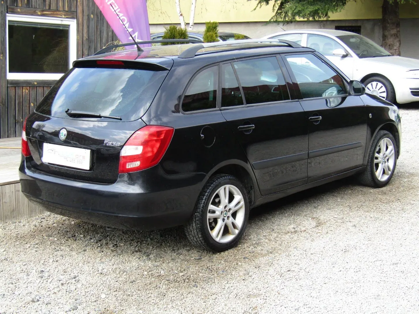 Škoda Fabia - Náhled 11