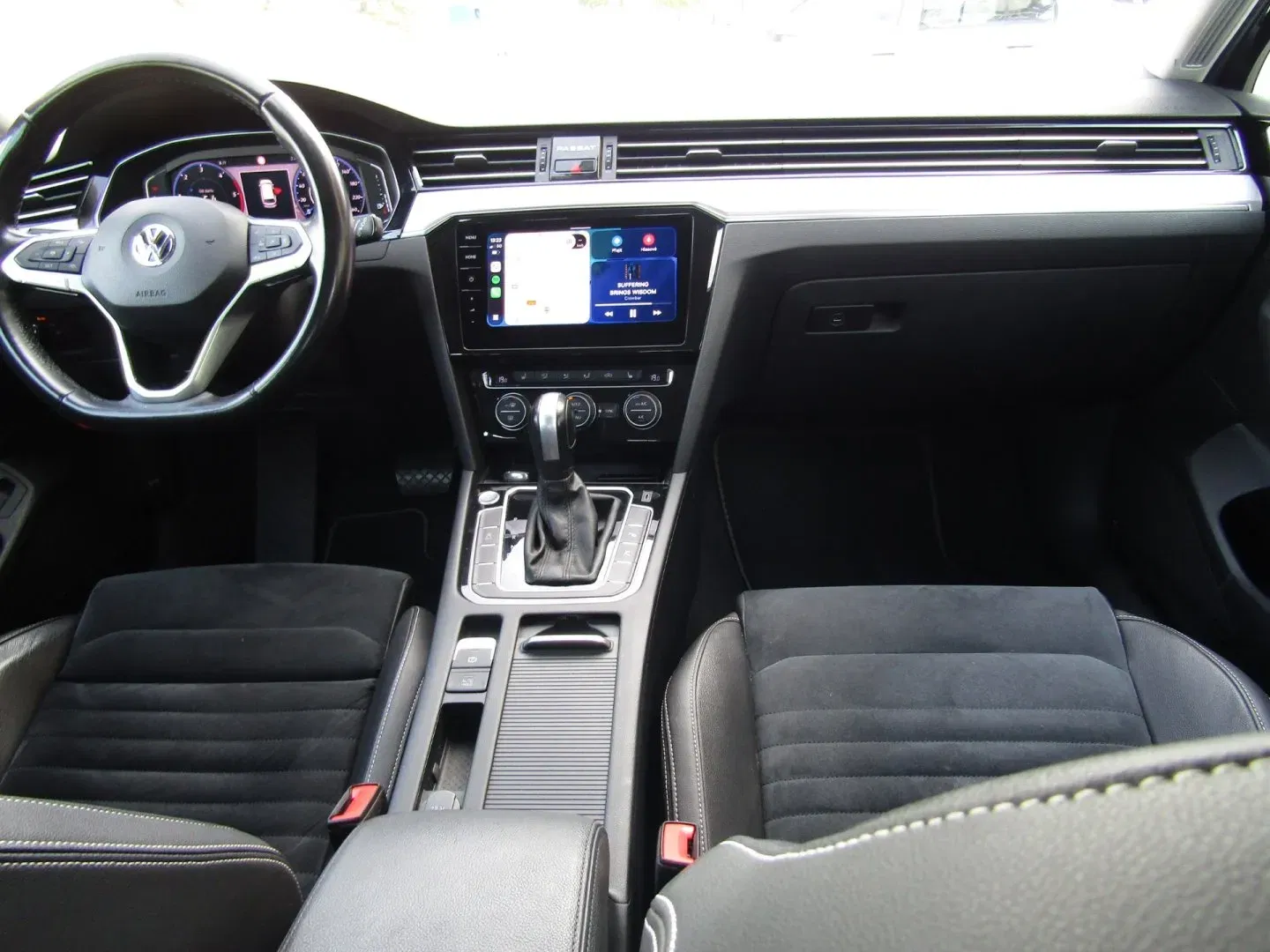 Volkswagen Passat Variant - Náhled 15