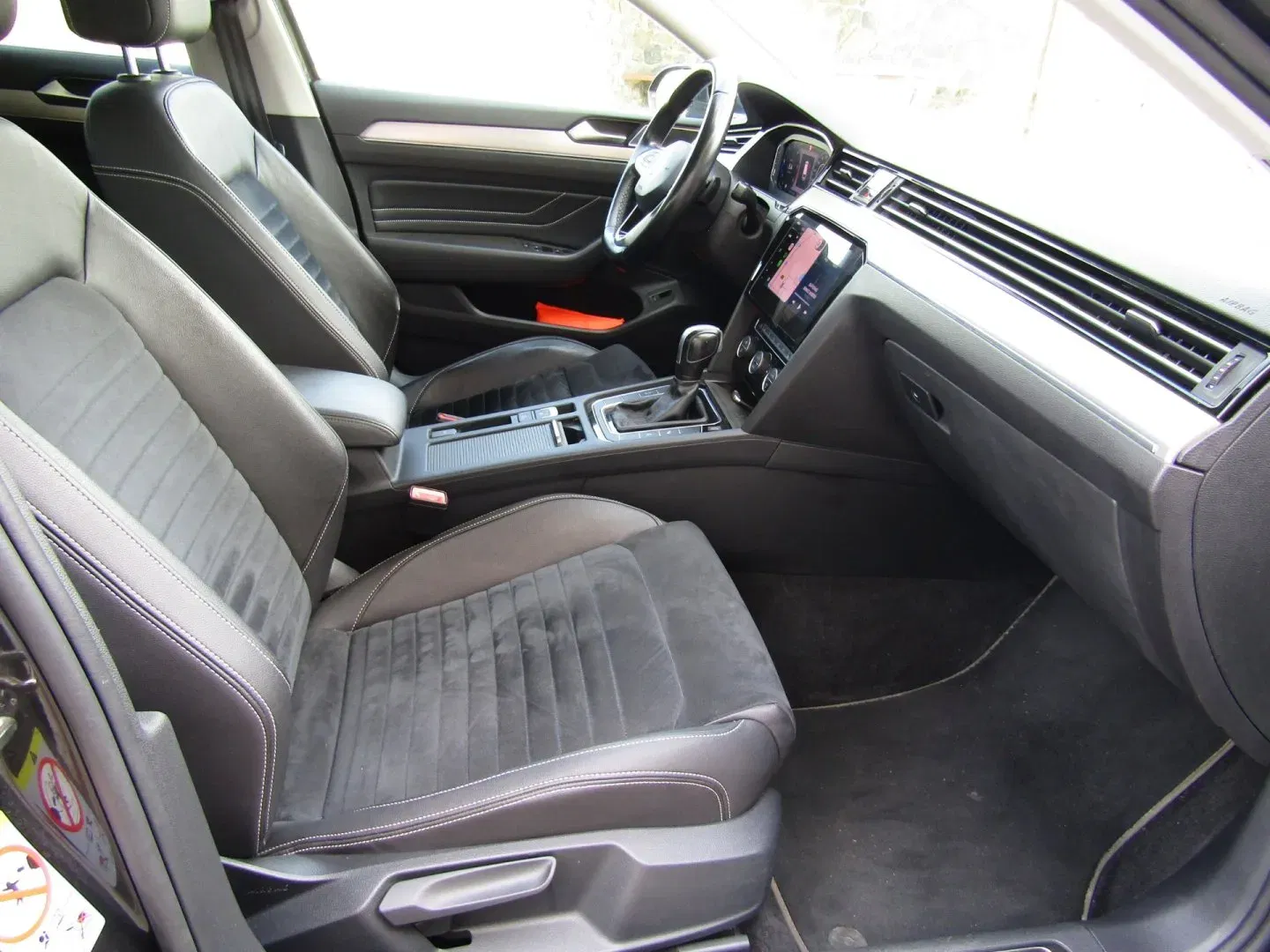 Volkswagen Passat Variant - Náhled 30