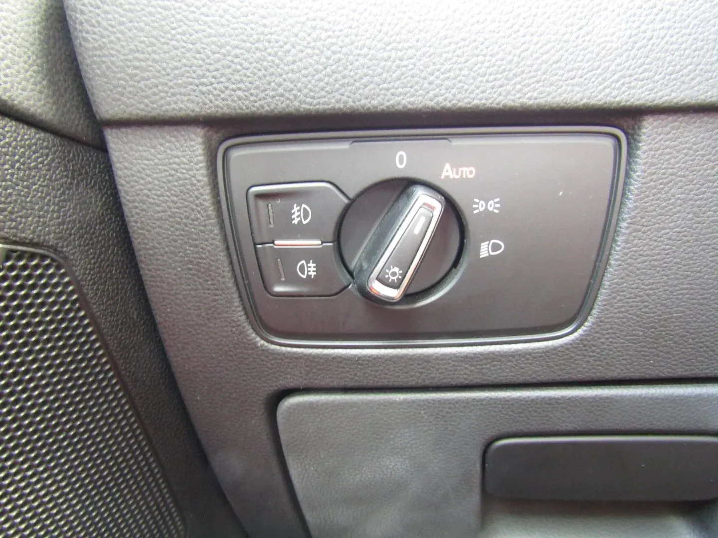Volkswagen Passat Variant - Náhled 34