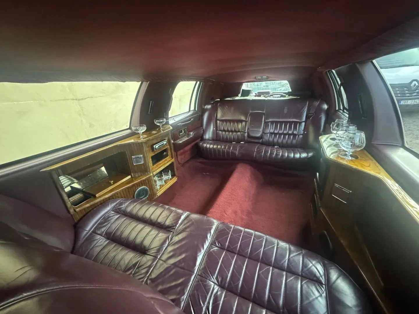 Lincoln Town Car - Náhled 7
