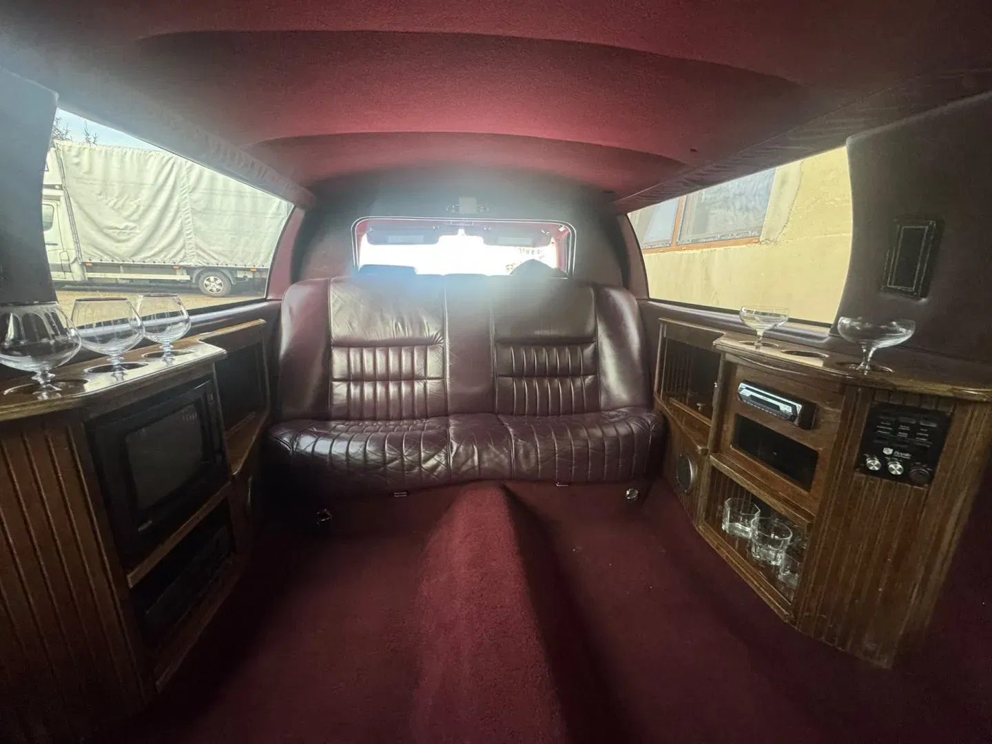 Lincoln Town Car - Náhled 8