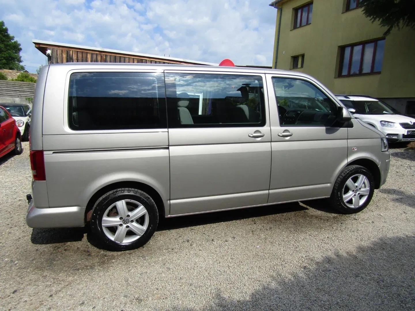 Volkswagen Multivan - Náhled 10