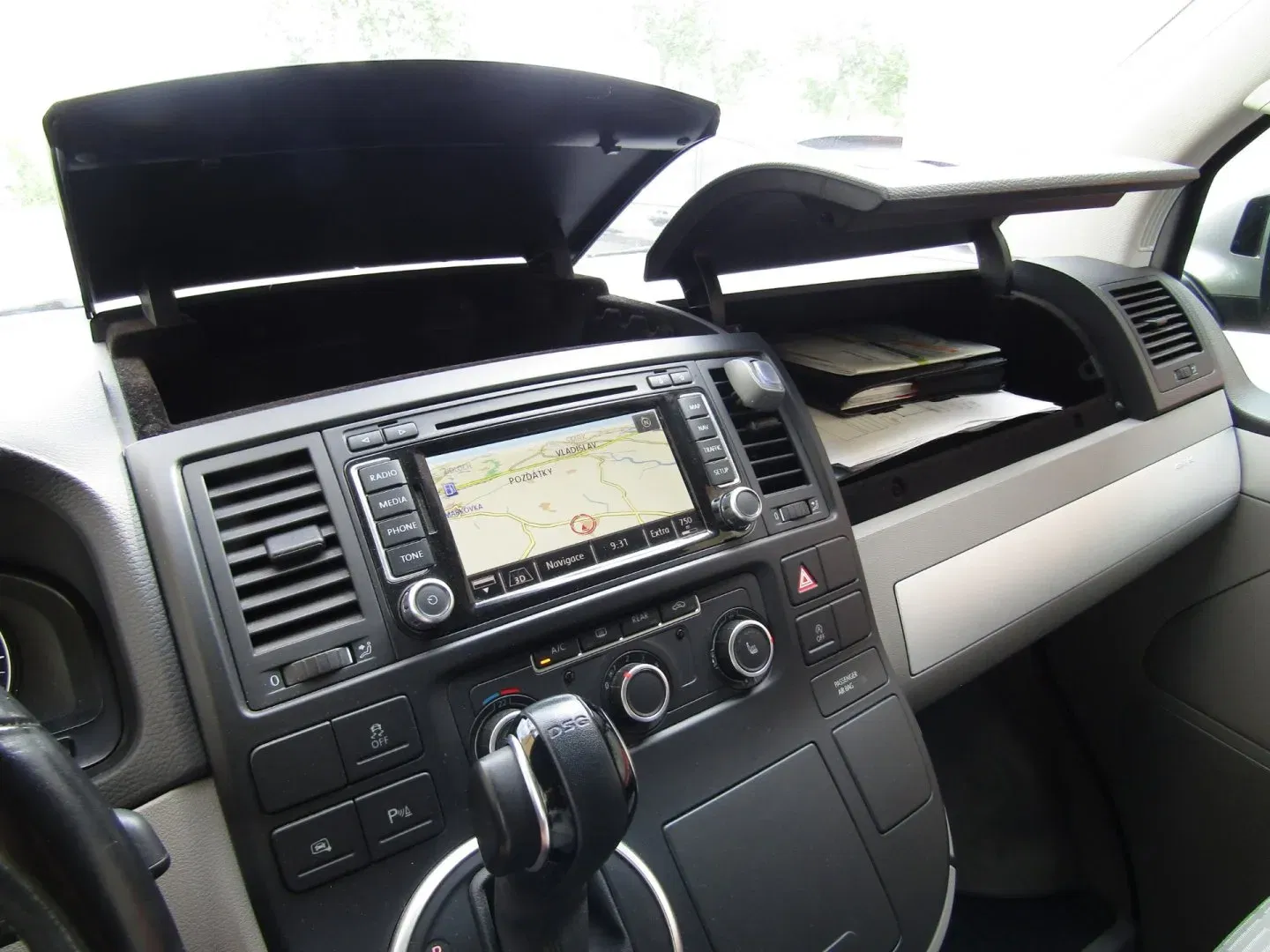 Volkswagen Multivan - Náhled 34