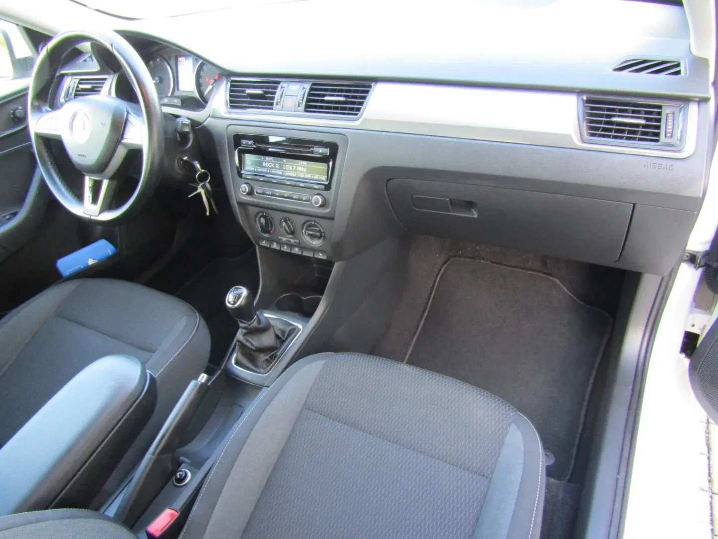 Škoda Rapid - Náhled 14