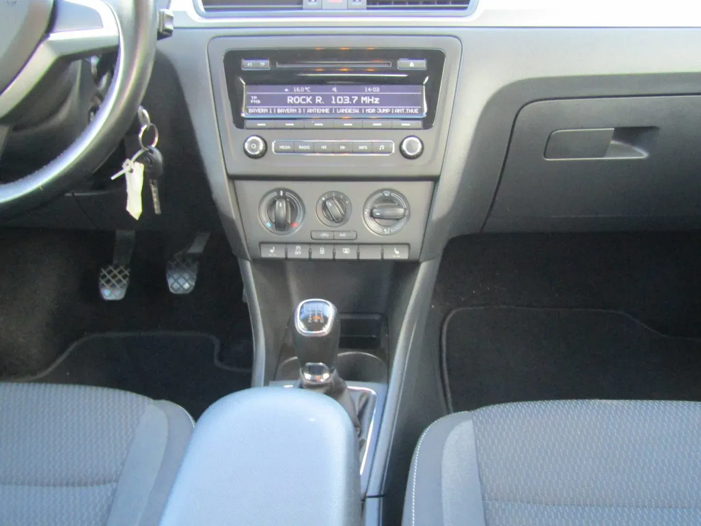 Škoda Rapid - Náhled 17