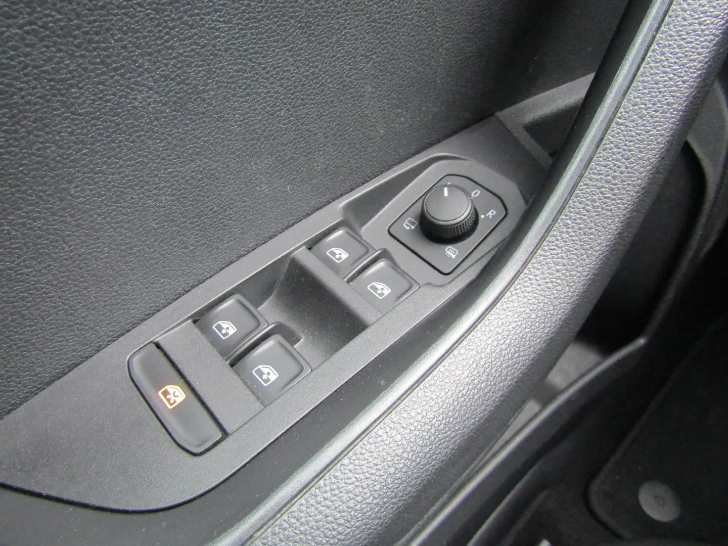Škoda Karoq - Náhled 22
