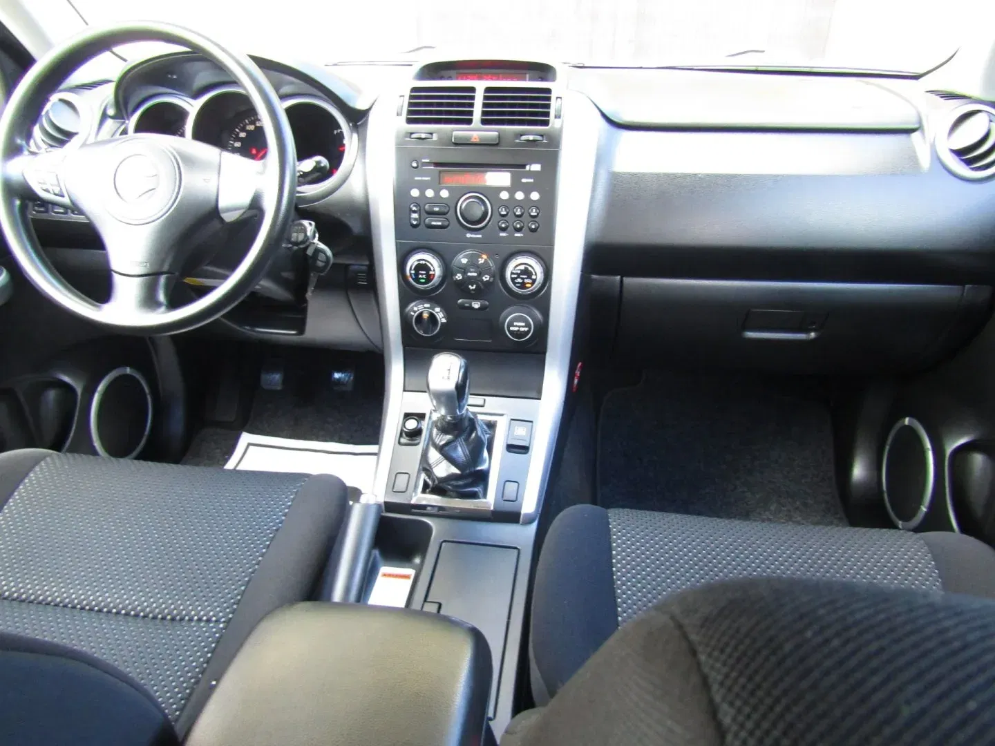 Suzuki Grand Vitara - Náhled 15