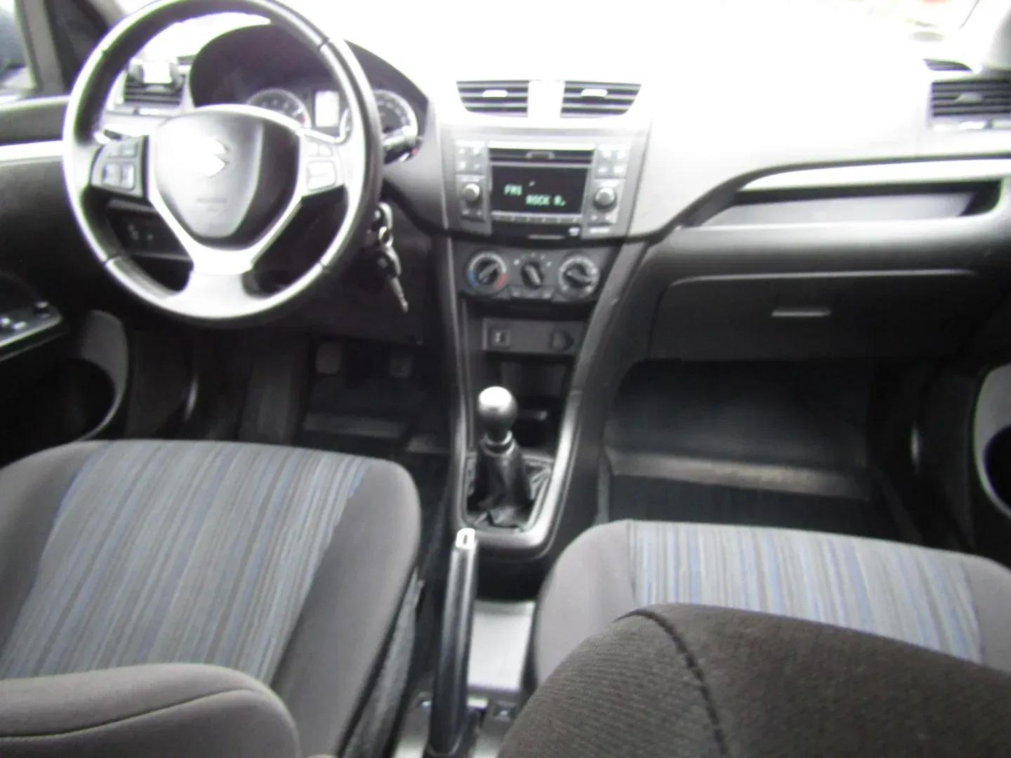 Suzuki Swift - Náhled 15