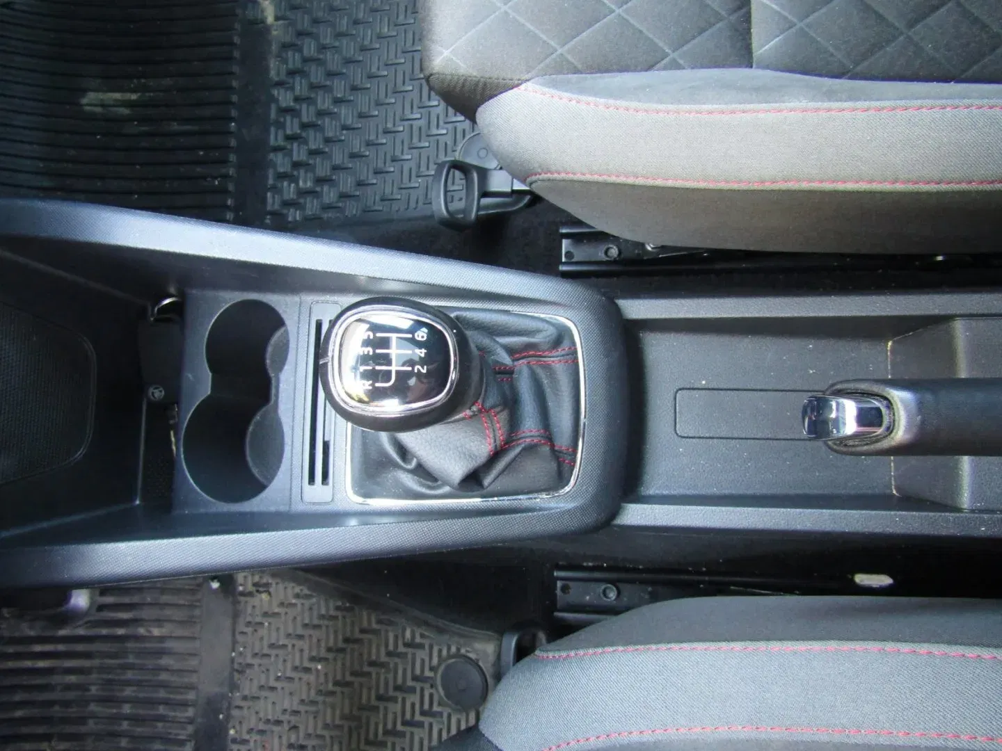 Škoda Fabia - Náhled 38